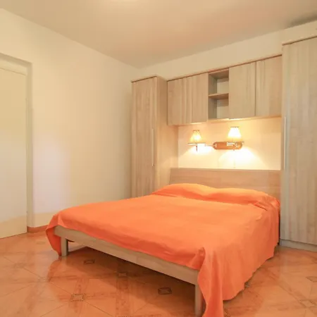 Apartment Viviana Damir A2