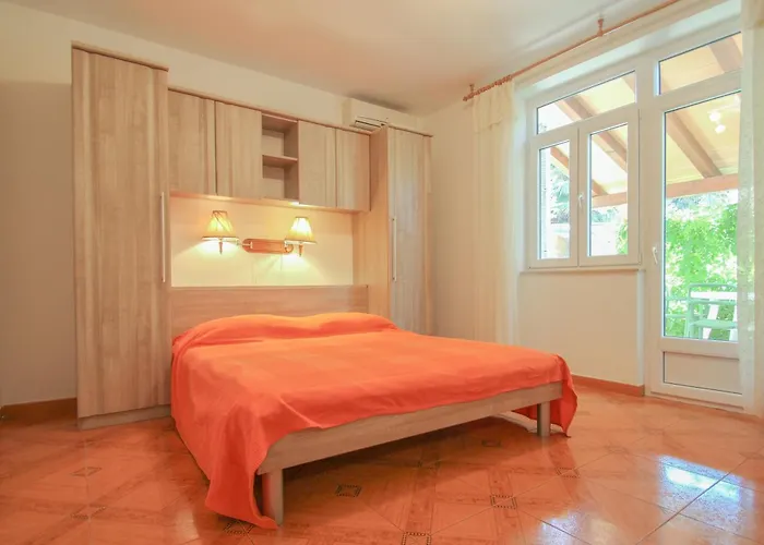 Viviana Damir A2 * Novigrad (Istria)