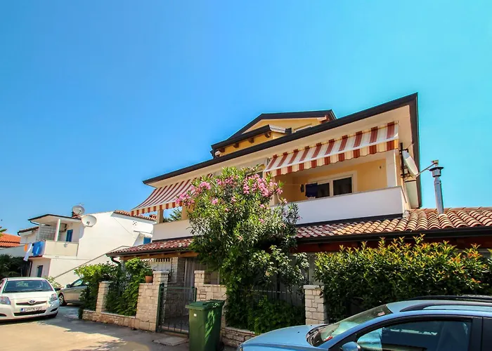 Apartman Viviana Damir A2 *