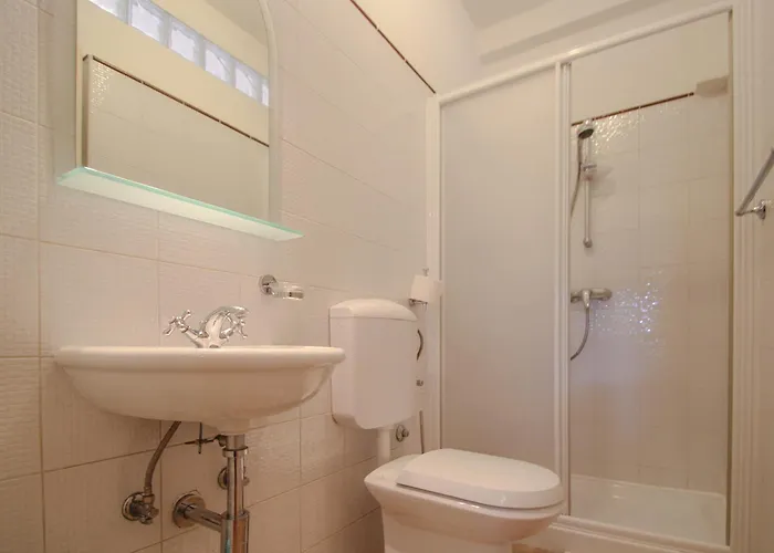 Viviana Damir A2 Apartman *